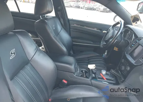 2022 Chrysler 300 S z USA, uszkodzony, nr VIN 2C3CCABG6NH146866